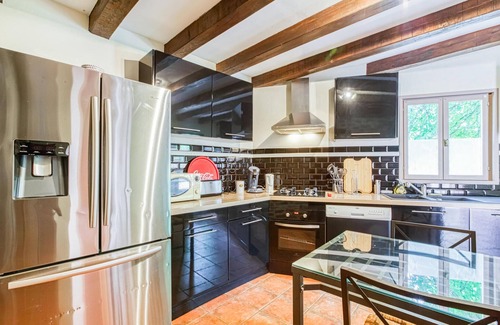 Salvagnac-Cajarc House | Large and welcoming stone house with swimming pool in quiet nature.