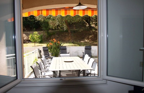 Mezzavia Apartment | LARGE APARTMENT IN VILLA WITH GARDEN