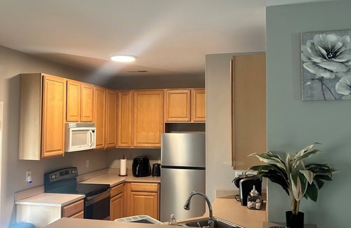 Steele Creek House | Large Charming Home in Charlotte- safe, family friendly, and close to Carowinds