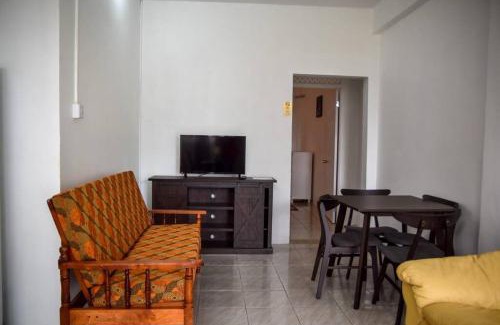 Castle Comfort Apartment | Large Comfortable Apartment #5 Roseau by The Green Castle