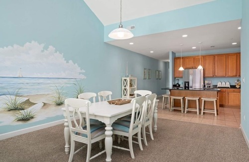 Ocean City Condo | Large Condo in Downtown Ocean City