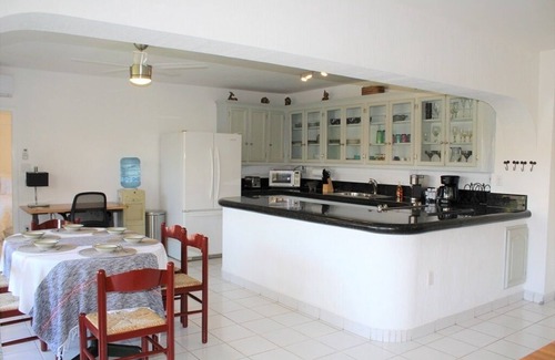 El Medano Ejidal Condo | Large condo w/2 suites, 60ft terrace, grill, 1blk to beach/2 blk to downtown