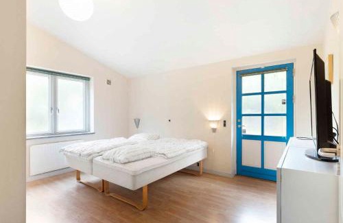 Sønderstrand House | Large Cottage In Peaceful, Beautiful Nature