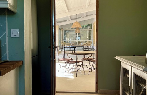 Saint-Alexandre House | Large country house, heart of nature, 2 private swimming pools, panoramic view !