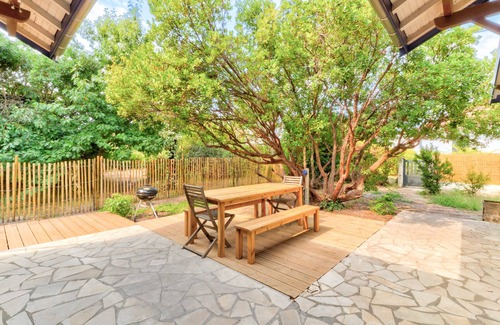 Taussat House | Large family home 200m from the lake - Taussat