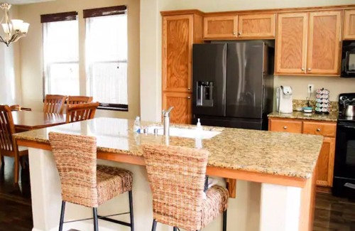 Raisin House | Large Family Home, Great for Kids, Close to National Parks!
