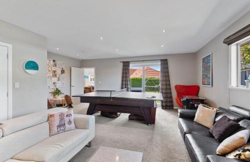 Burnside House | Large Family Home in Fendalton