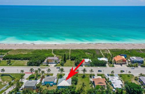 Fort Pierce House | Large Family sized Ocean view home on a Island!