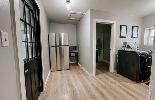 Williamsburg Other | Large Farmhouse Near Horse Shows - 4 bedrooms - 2.5 baths, Sleeps 7-Plus