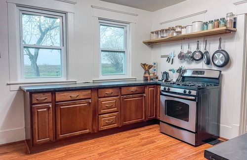 Williamsburg Other | Large Farmhouse Near Horse Shows - 4 bedrooms - 2.5 baths, Sleeps 7-Plus