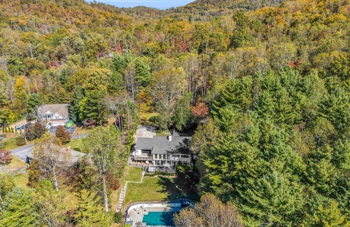 Hendersonville House | Large Fletcher Haven w/Hot Tub