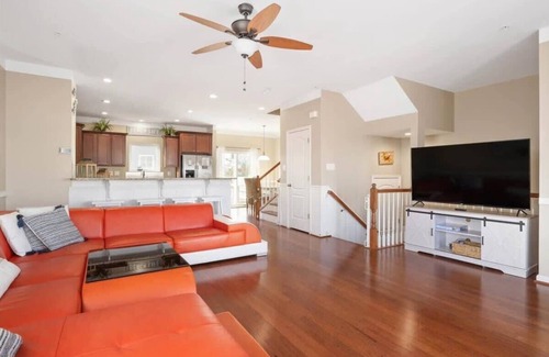 West Ocean City House | Large Four Bedroom Townhome with Nice Amenities