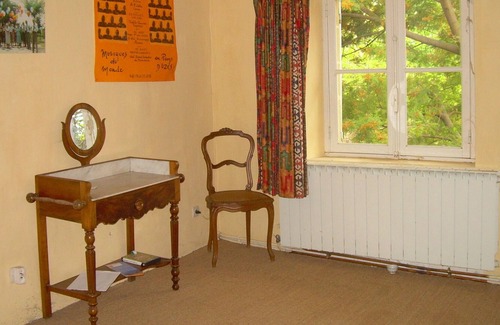 Saint-Quentin-la-Poterie House | Large village house (160 m2) with garden 400m2