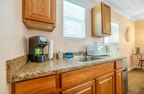 Visalia House | Large Groups-seq Parks Coast Wineries Skiing