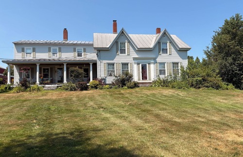 Oakland House | Large Historic Farmhouse on Farm - Wood Stove, Fire Pit & Scenic Views
