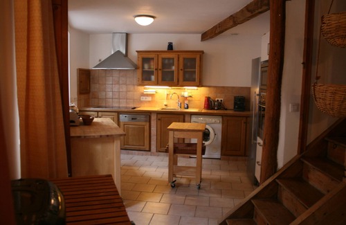 Chirols House | Large historic stone house with lots of space and comfort