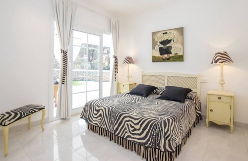 Mercadal House | Large holiday home with pool, 3 minutes from the golf course and the beach