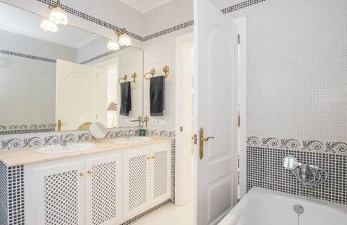 Mercadal House | Large holiday home with pool, 3 minutes from the golf course and the beach