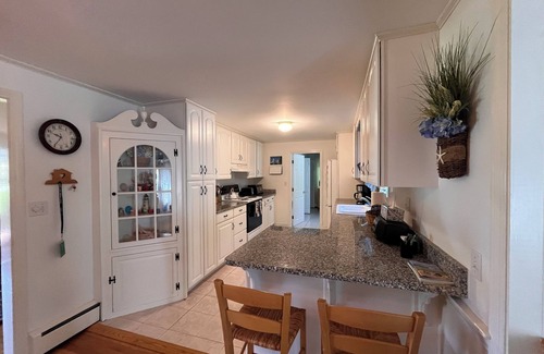 Osterville House | Large home in the heart of Osterville Village, sleeps 11