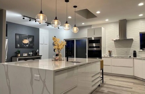 Northeast Colorado Springs House | Large Home-Pikes Peak Views-High End-Pool Table