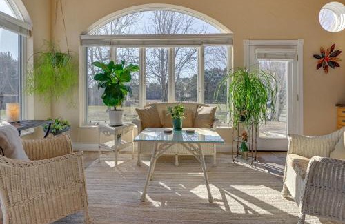 Wisconsin Dells House | Large Home with Indoor Basketball Court and Game Room!