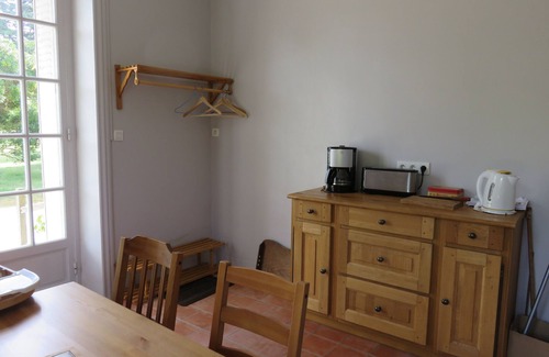 Plouescat House | Large house in private park, walking distance to the sea, sleeps 15