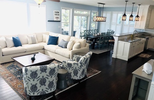 Lewes House | Large Lewes Beach rental; one block from bay! Perfect for family vacations!