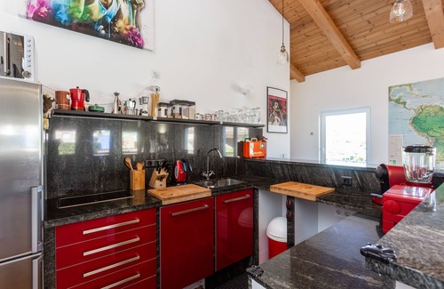 Calafell Apartment | Large loft apartment in a quiet area only 8 minutes to the beach promenade