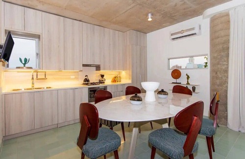 Barranquilla Apartment | Large loft with balcony and great city view