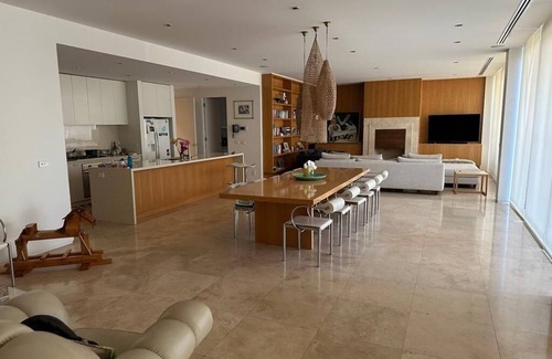 Caulfield North House | Large luxury home in great inner Melbourne location