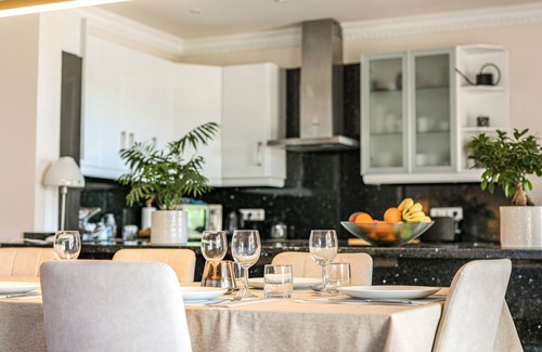 Sayalonga Villa | Large, luxury villa with private pool, sleeps 10, sea and mountain views