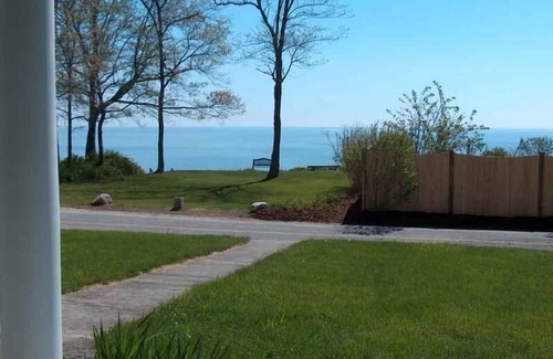 Manomet House | Large Manomet Beach home! Family, friends, and fun!