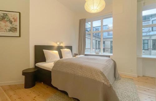 København V Apartment | Large & Modern 4 Bedroom Apartment