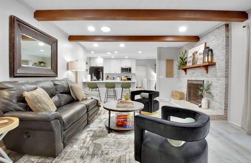 Greenville - Spartanburg House | Large/Modern Home, Walk to Paris Mtn. State Park