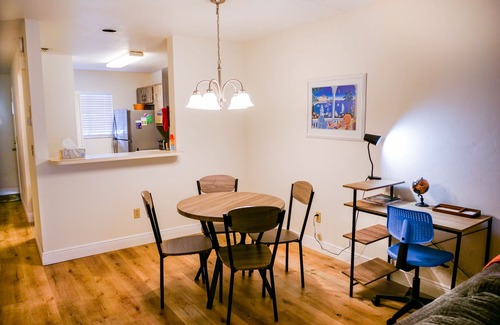 Ocala House | Large Modern Townhome 10 Miles to WEC and HItts, 1 Mile to Ocala Golf Club