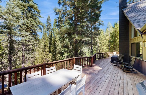 Arnold House | Large Mountain Chalet with Spa, Wet Bar, Home Gym, Decks, Near Lake