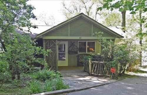 Cleveland House | Large Mountain Home with Fantastic Views, Caesars Head near Brevard (watch video