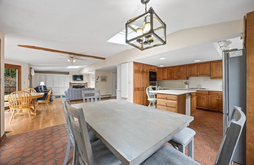 Dennis House | Large open home close to Mayflower/Bayview beach