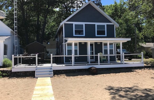 Gaylord House | Large Otsego Lake Beach-Front Home