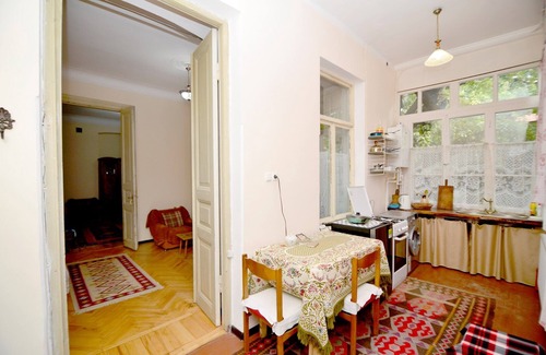 Chugureti House | Large Perfect Selfie House in Tbilisi