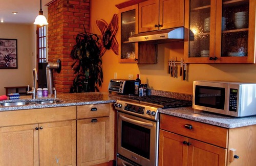 South End Apartment | Large Private 2 Bedroom Apt w/Epic Deck View