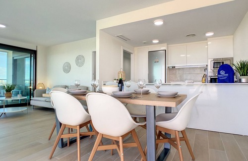 Diputacion de Rincon de San Gines Apartment | Large sea view balcony, wifi, parking and pool