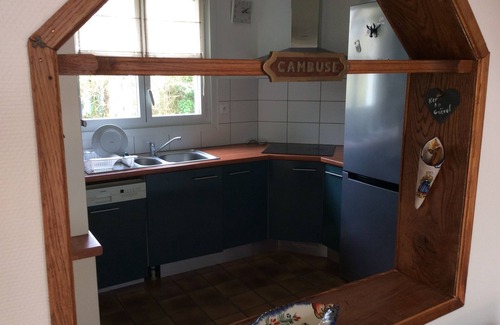 Fouesnant House | Large seaside house