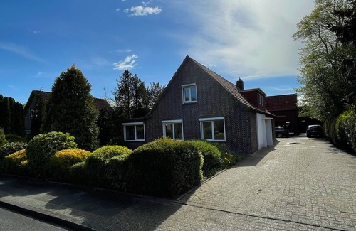 Waddewarden House | Large stylish vacation home in a rural idyll (near Hooksiel)