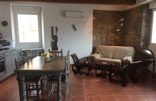 Banyuls-sur-Mer Apartment | Large T2 duplex with character, all comfort, exceptional sea view