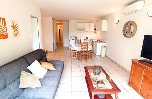 Trets Apartment | Large T2 in QUIET countryside with GARDEN