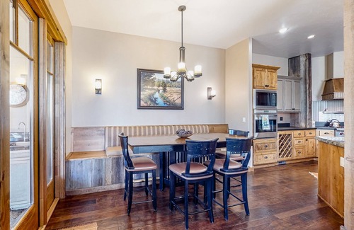 McCall House | Large townhome with outdoor kitchen, open-air fireplace & mountain views