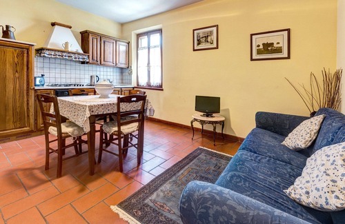 Fratticciola Villa | Large Tuscan for 20 people Villa near Cortona
