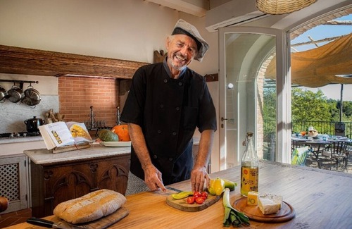 San Miniato Villa | Large Tuscan Villa near Florence with Private Pool, WiFi, AC, sleeps up to 21