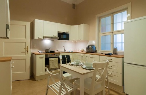 Innere Stadt Apartment | Large two-bedroom apartment near Stephansplatz, 1st district
